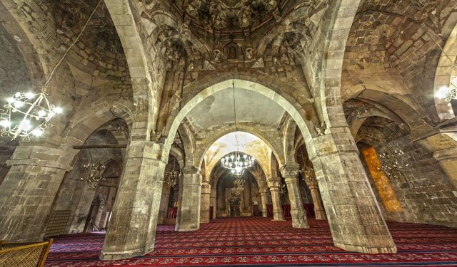 Divriği Ulu Camii ve Darüşşifası