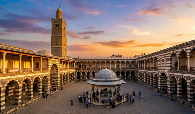 Anadolu'nun İlk Mabedi ve 5. Harem-i Şerif: Diyarbakır Ulu Camii